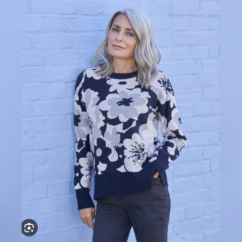 WOOLOVERS SWEATER NWOT - Picture 7 of 8